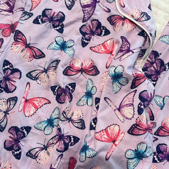 Room Service pajamas- butterfly print - Picture 2 of 6